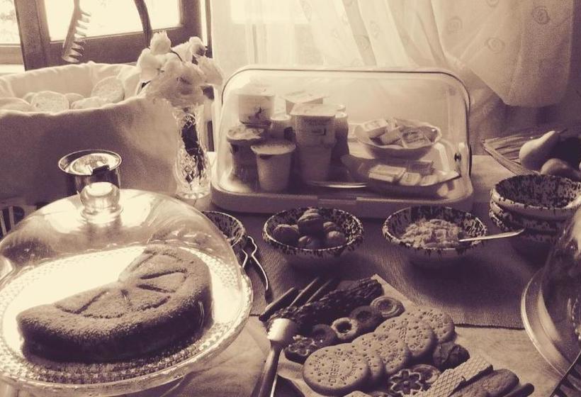 فندق Bed&breakfast Villa Lorena