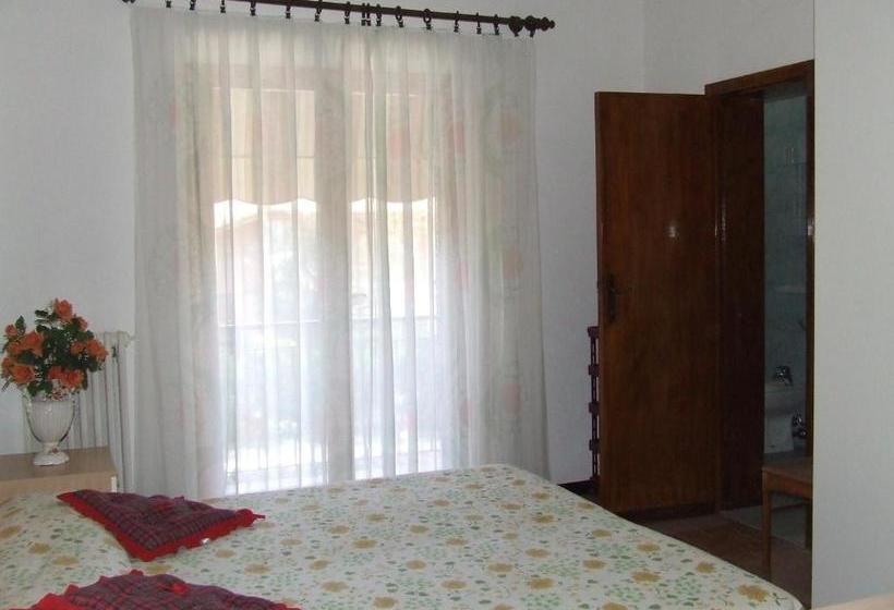 فندق Bed&breakfast Villa Lorena