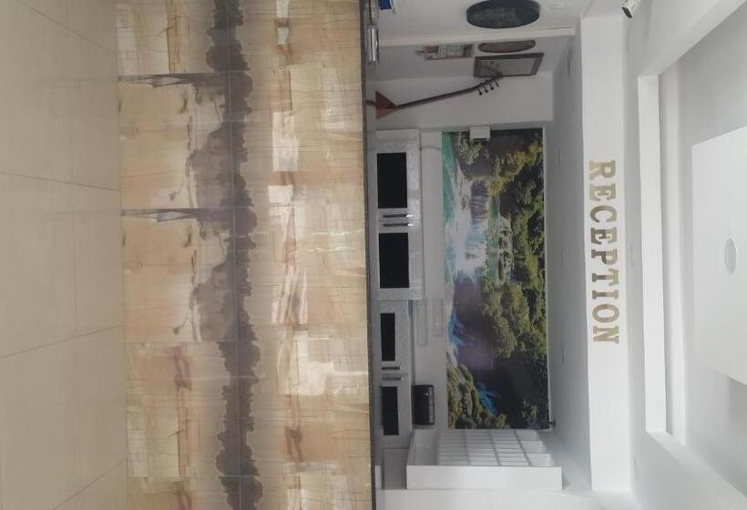 בית מלון כפרי Altunakar 1