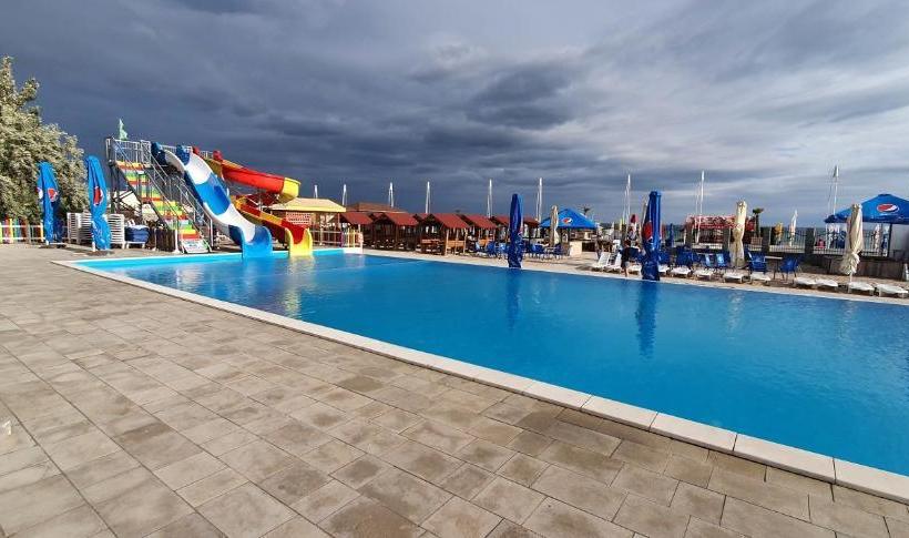 Santorini Beach Hotel Koblevo