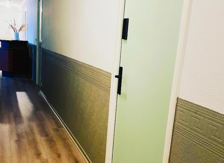 فندق Bistrot Fine