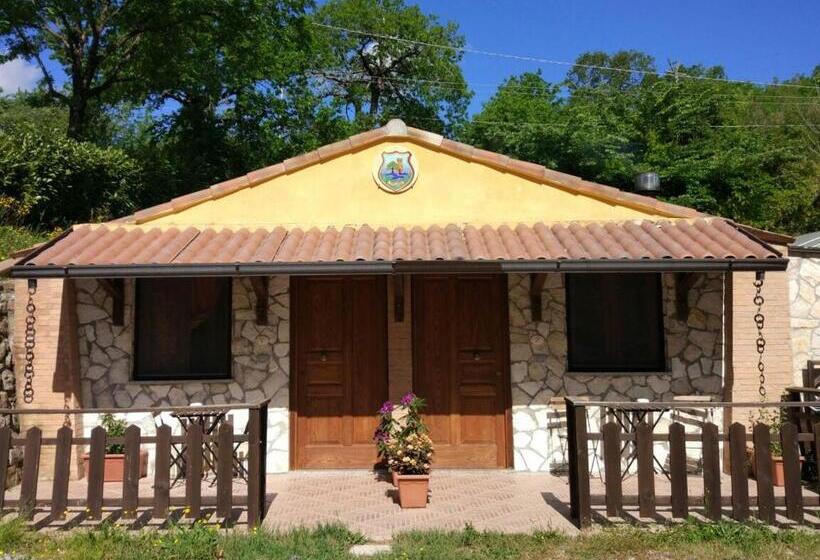 בית מלון כפרי Borgo Antico