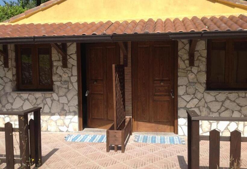 בית מלון כפרי Borgo Antico