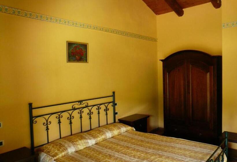 בית מלון כפרי Borgo Antico