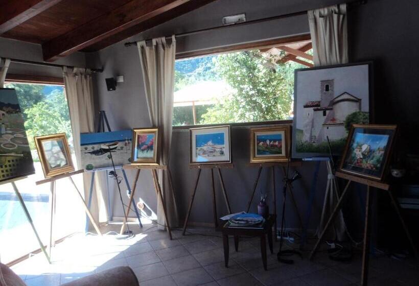 בית מלון כפרי Borgo Antico