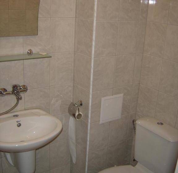 Отель Central Park Family