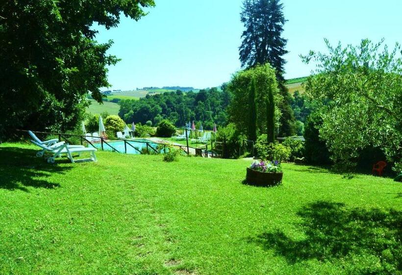 هتل Colle Sul Lago