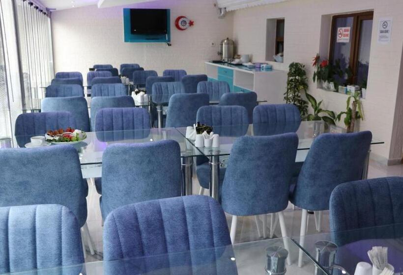 فندق Golden Apple