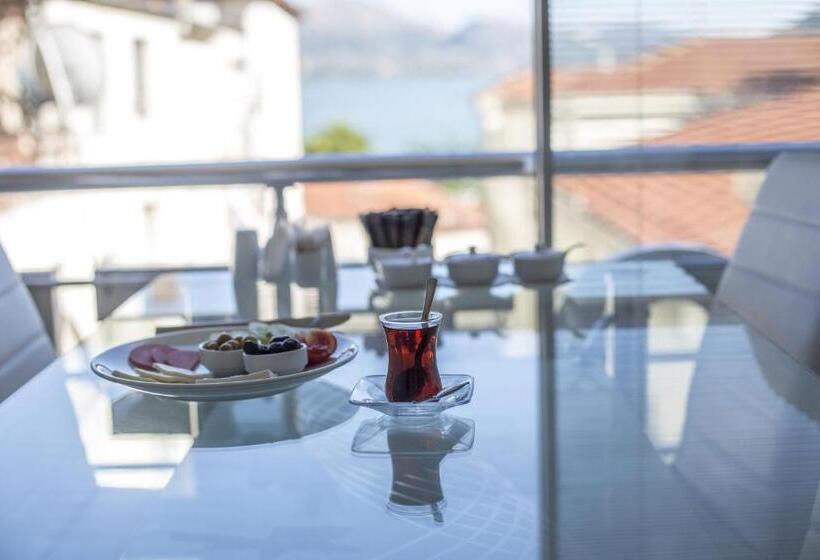 فندق Golden Apple