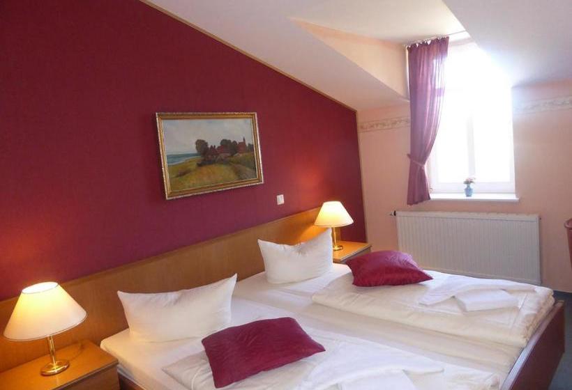 בית מלון כפרי Koos