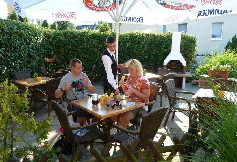 בית מלון כפרי Koos