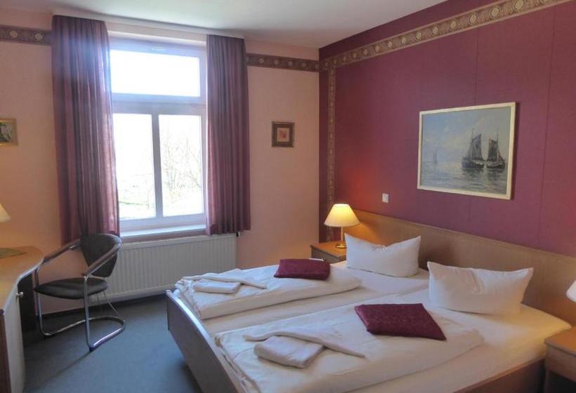 בית מלון כפרי Koos