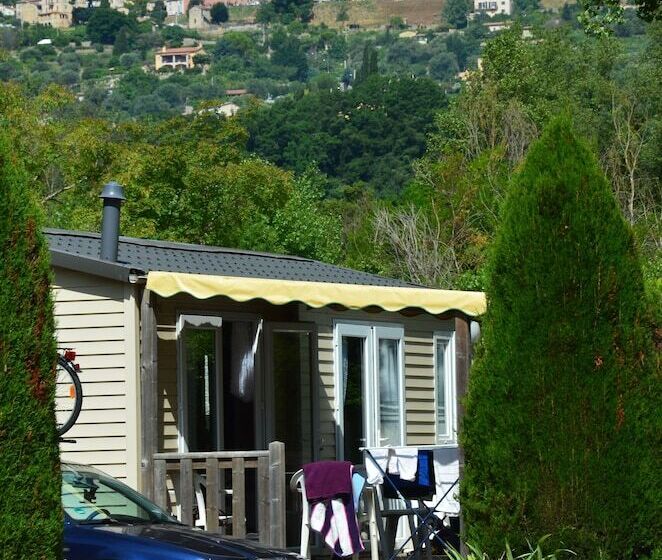 Camping Hotel Les Rives Du Loup