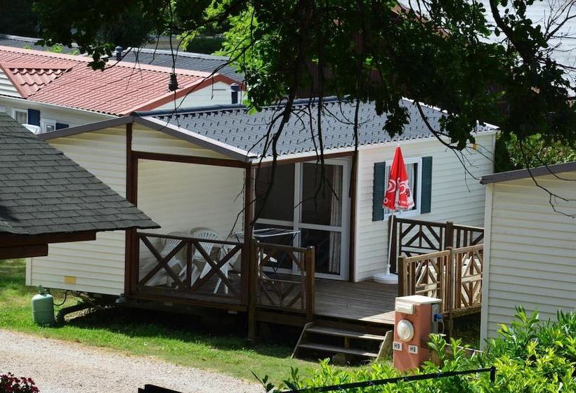 Camping Hotel Les Rives Du Loup