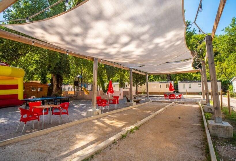 Camping Hotel Les Rives Du Loup