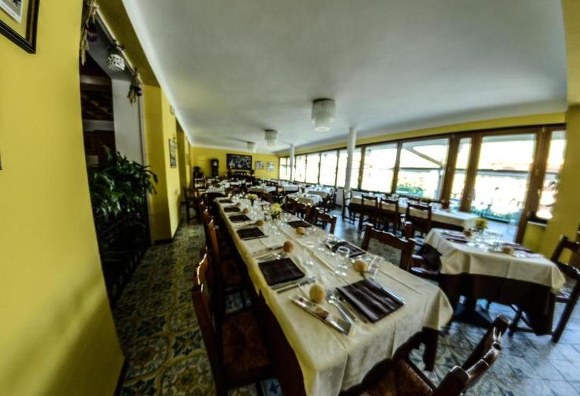 בית מלון כפרי National