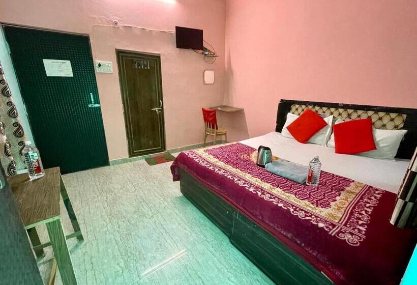 هتل Shivayy Majestic