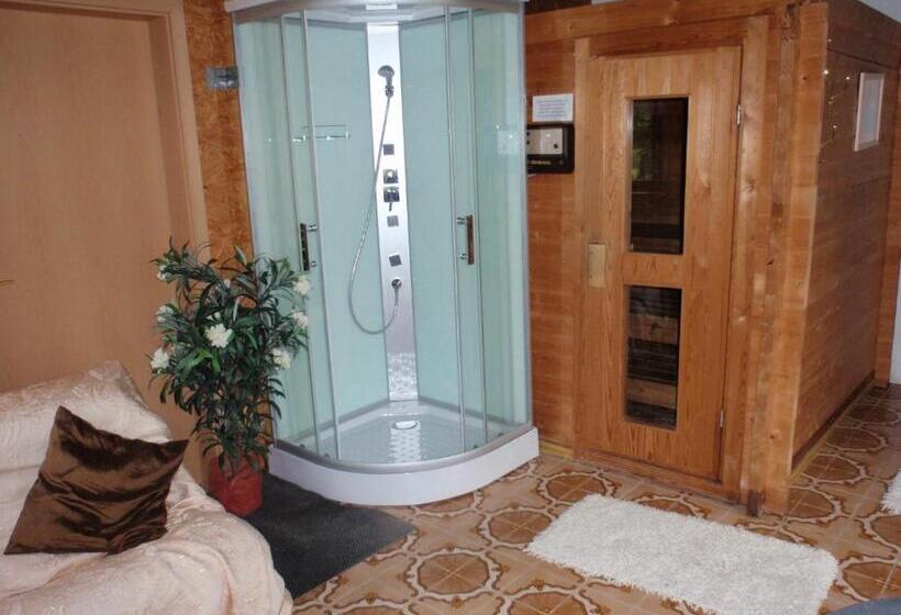 ホテル Pension Lindbichler