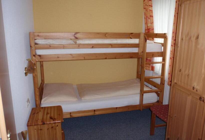 ホテル Pension Lindbichler