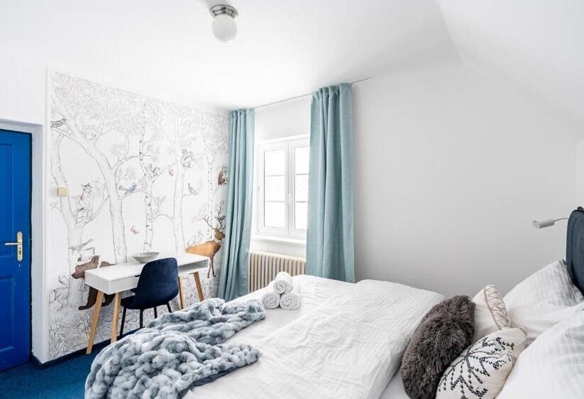 فندق Prazska Bouda