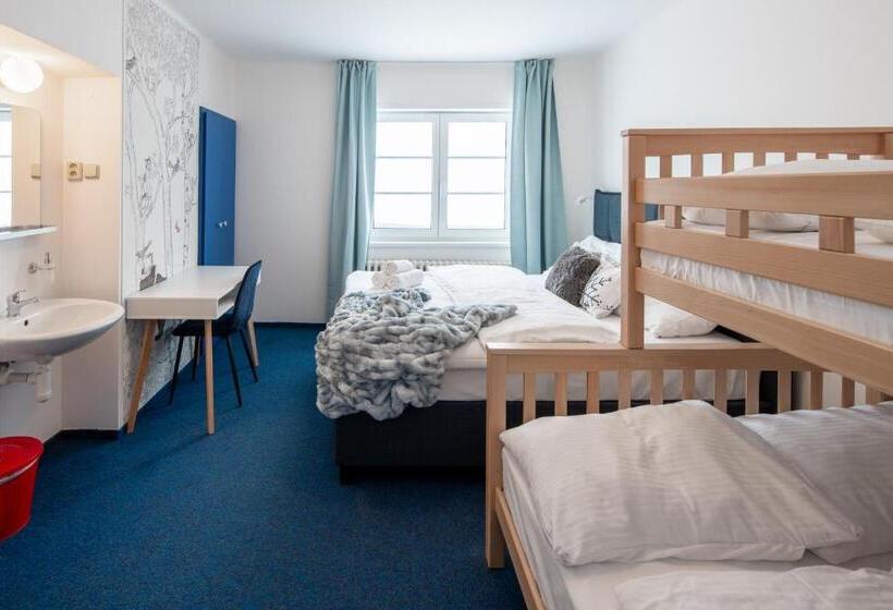 فندق Prazska Bouda