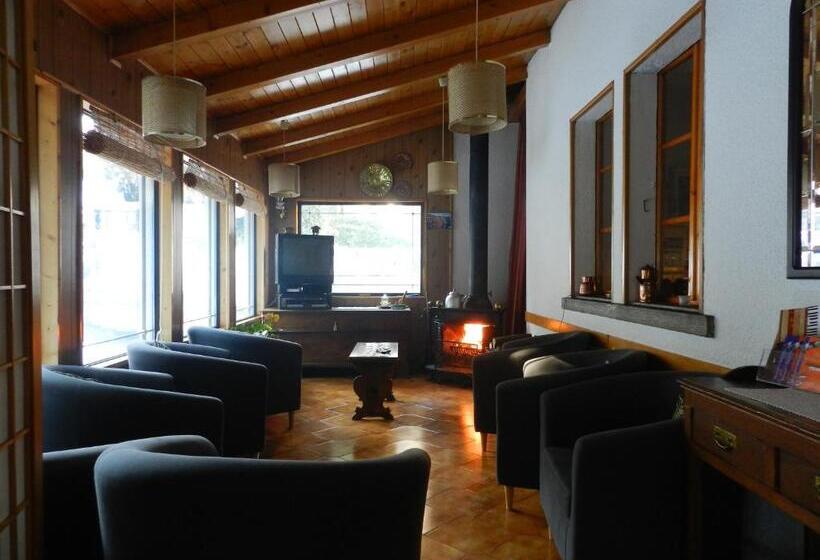 בית מלון כפרי Villa Svizzera