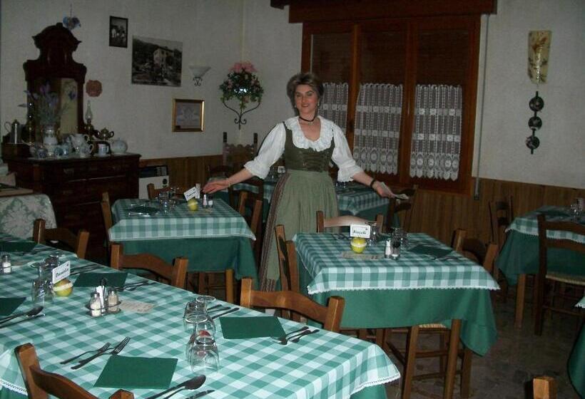 בית מלון כפרי Villa Svizzera