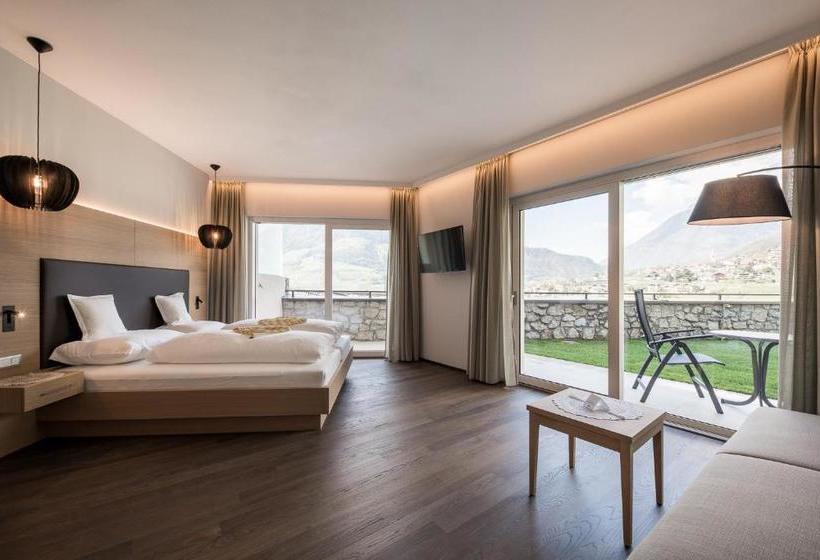 ホテル Wessobrunn