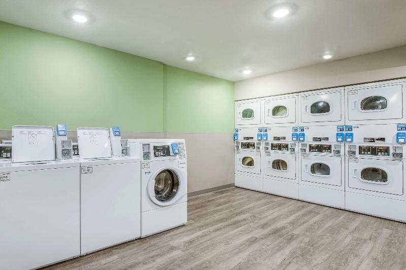 בית מלון כפרי Woodspring Suites Chicago Midway