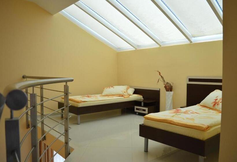 בית מלון כפרי Zafo