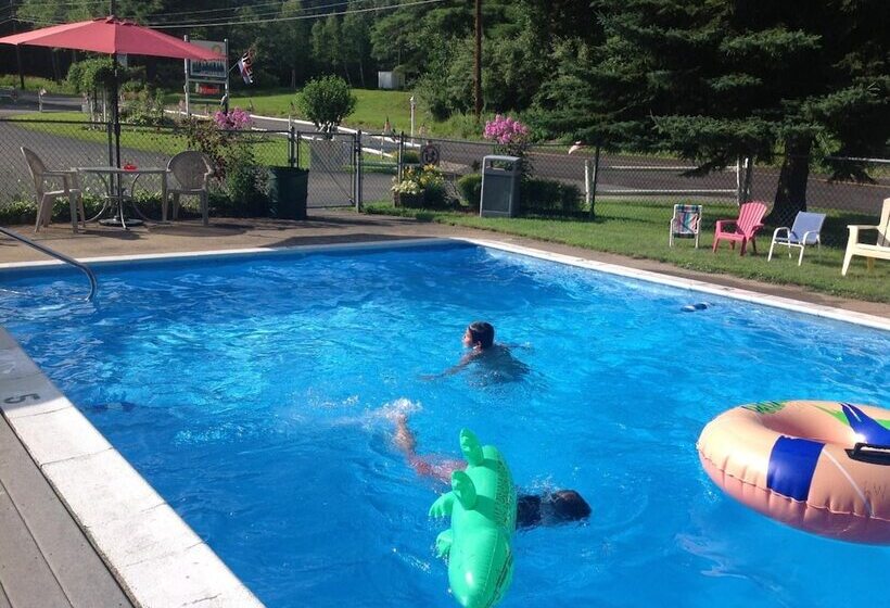 Lake Winnipesaukee Motel