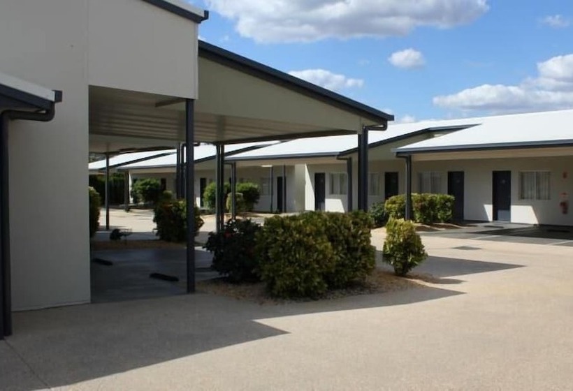 מוטל Blackwater Motor Inn