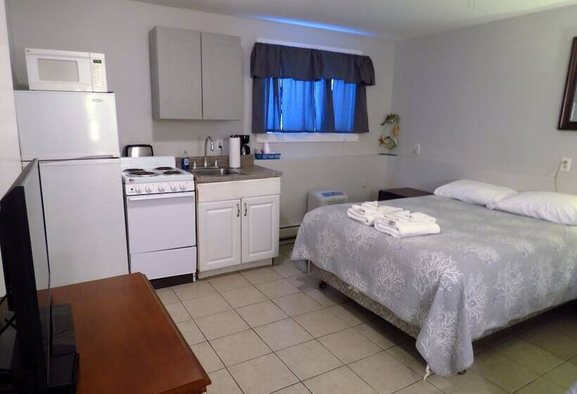 汽车旅馆 Breakers By The Sea