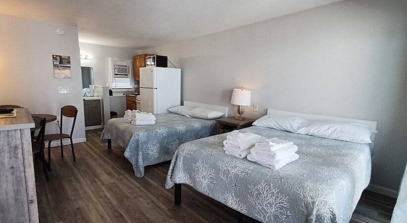 汽车旅馆 Breakers By The Sea