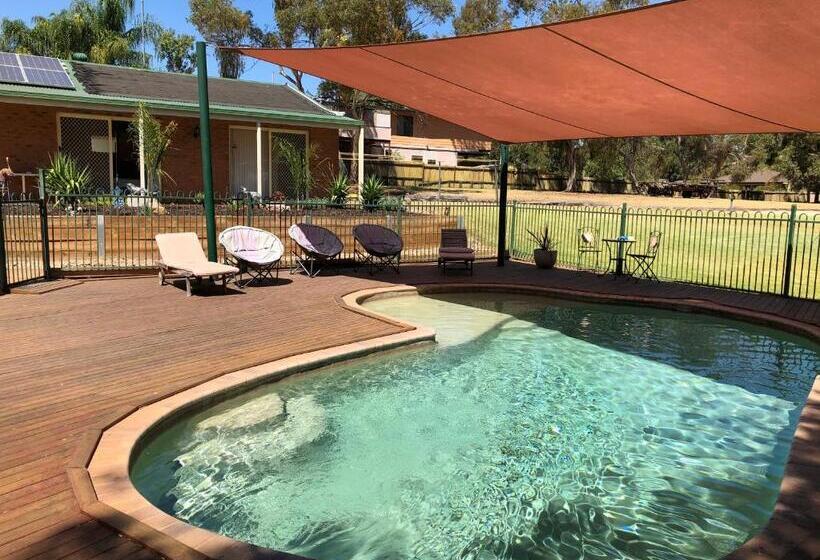 מוטל Bullanginya Lodge