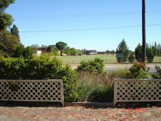 מוטל Tooleybuc Country Roads Motor Inn