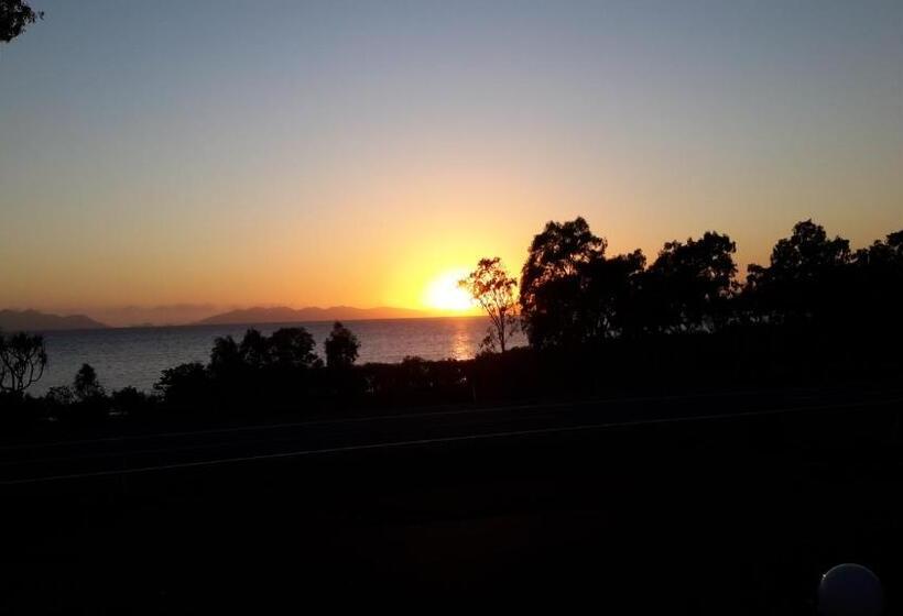 Ocean View Motel Bowen
