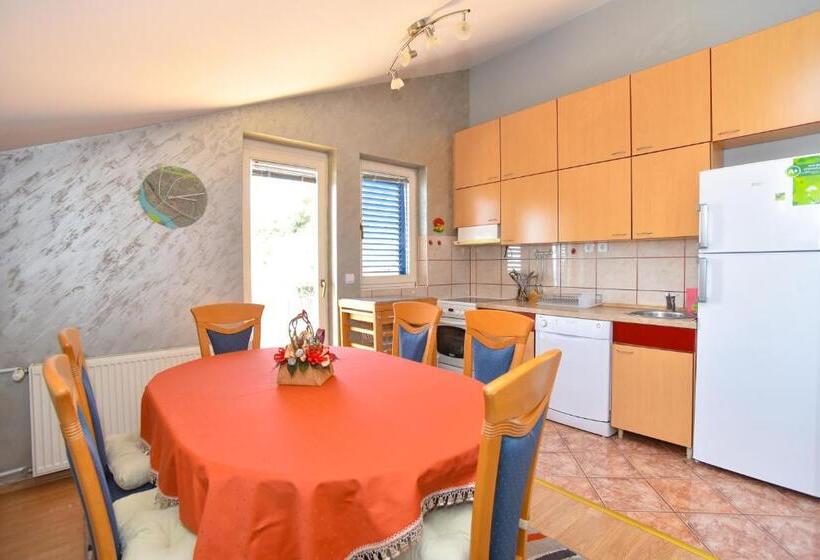 پانسیون Apartments And Rooms Drago