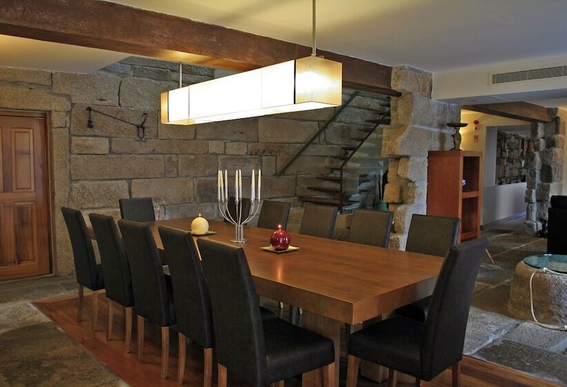 بنسيون Casa Dos Poços