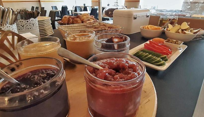 پانسیون Eyjólfsstadir Guesthouse