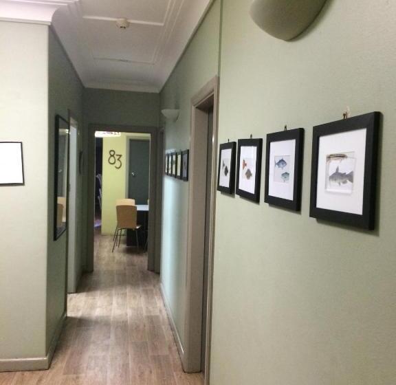 פנסיון Guesthouse 83