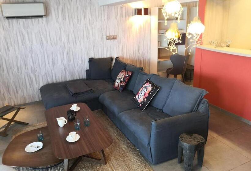 بنسيون Le Clos Du Lac   Location De Chambres