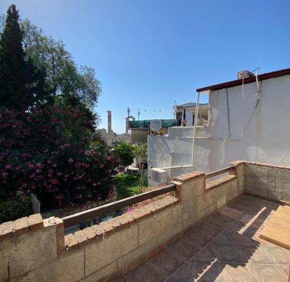 פנסיון Medusa House Butik