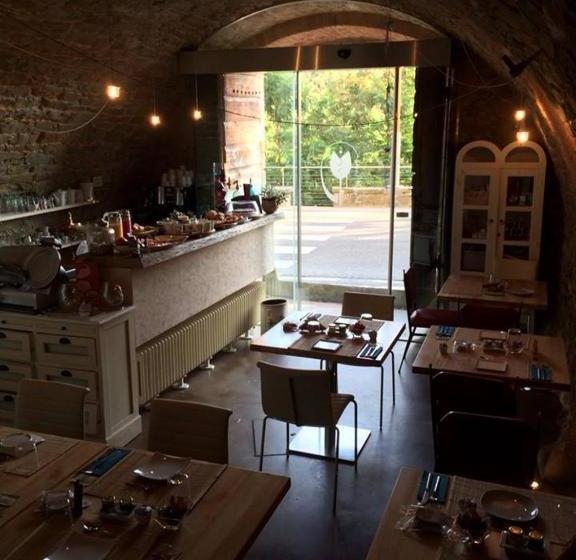 פנסיון Morelliana4rooms