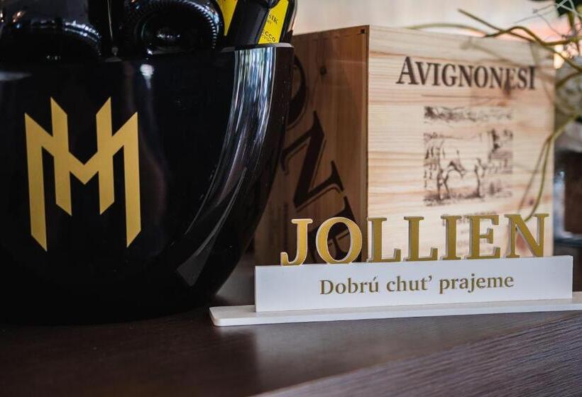 펜션 Penzion Jollien