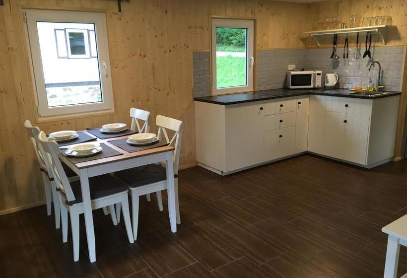 פנסיון Penzion Nike Trio Riviera