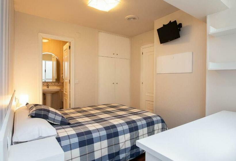 Pension Residencia F&f