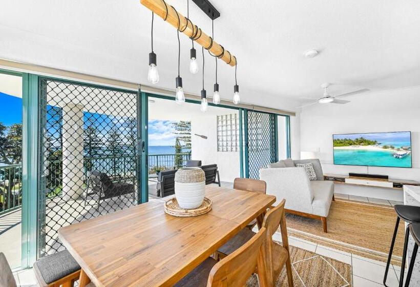 リゾートホテル The Norfolks On Moffat Beach