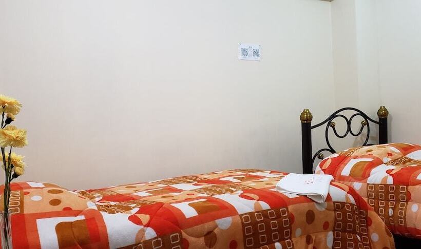 هاستل Hostal Salas