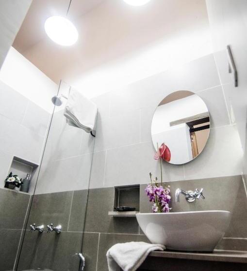 ユースホステル Moonshine Boutique Hostal